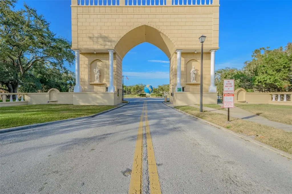 2451 Canadian Way Clearwater FL 33763