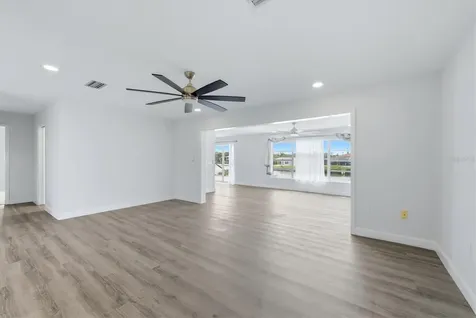 58 Windsor Drive Englewood FL 34223