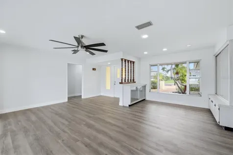 58 Windsor Drive Englewood FL 34223
