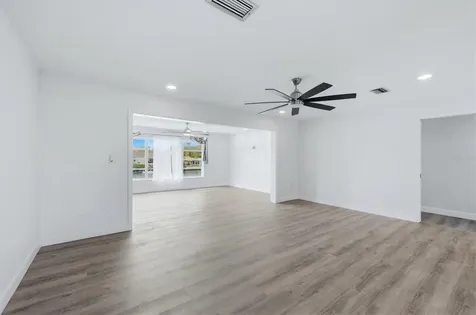 58 Windsor Drive Englewood FL 34223