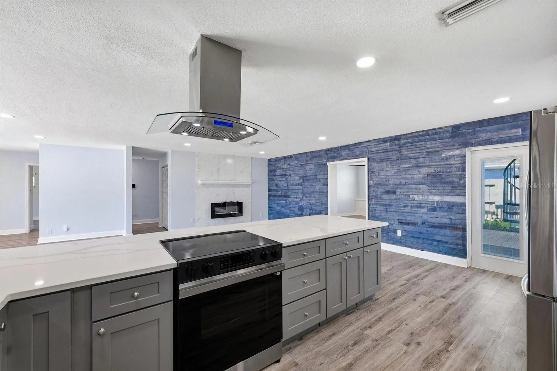 7891 4th Avenue S St Petersburg FL 33707