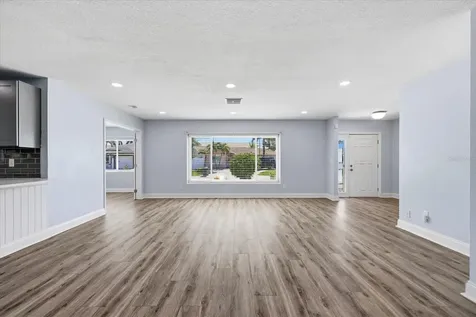 7891 4th Avenue S St Petersburg FL 33707