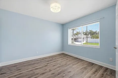 7891 4th Avenue S St Petersburg FL 33707