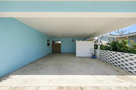 7891 4th Avenue S St Petersburg FL 33707