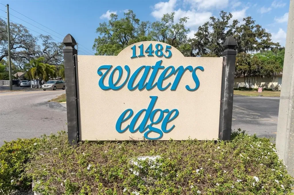 11485 Oakhurst Road Largo FL 33774