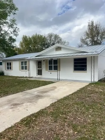 1021 Sun Country Court Mount Dora FL 32757
