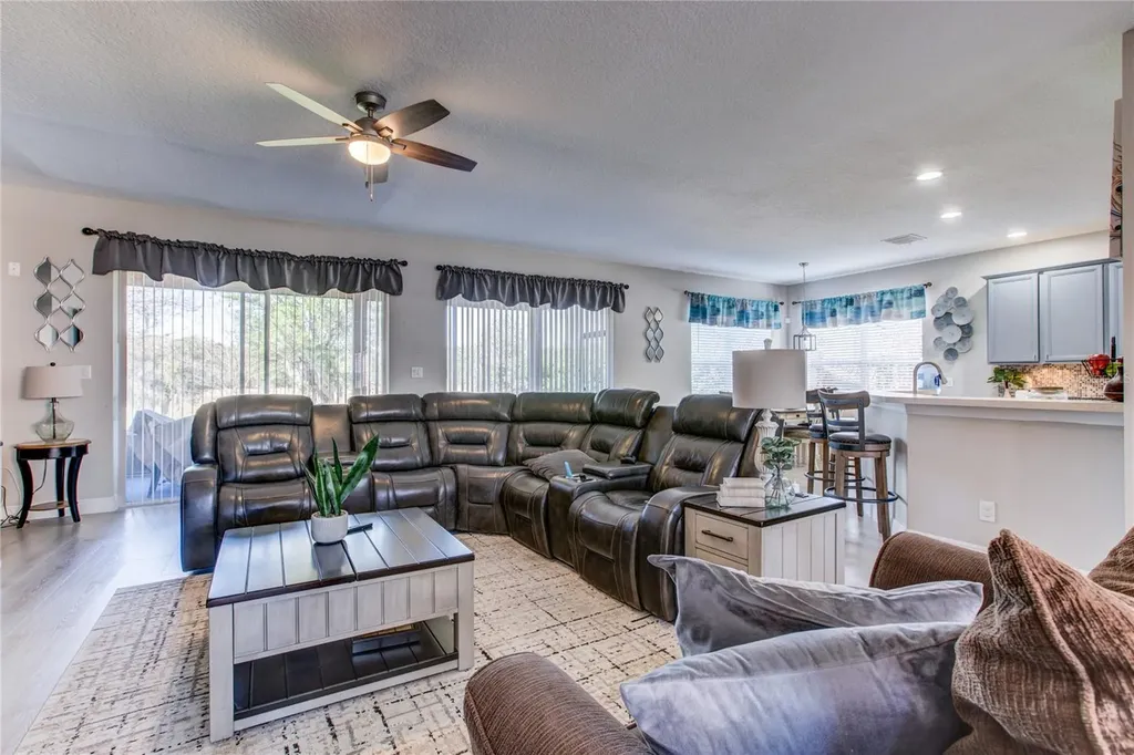 1551 Amaryllis Circle Orlando FL 32825