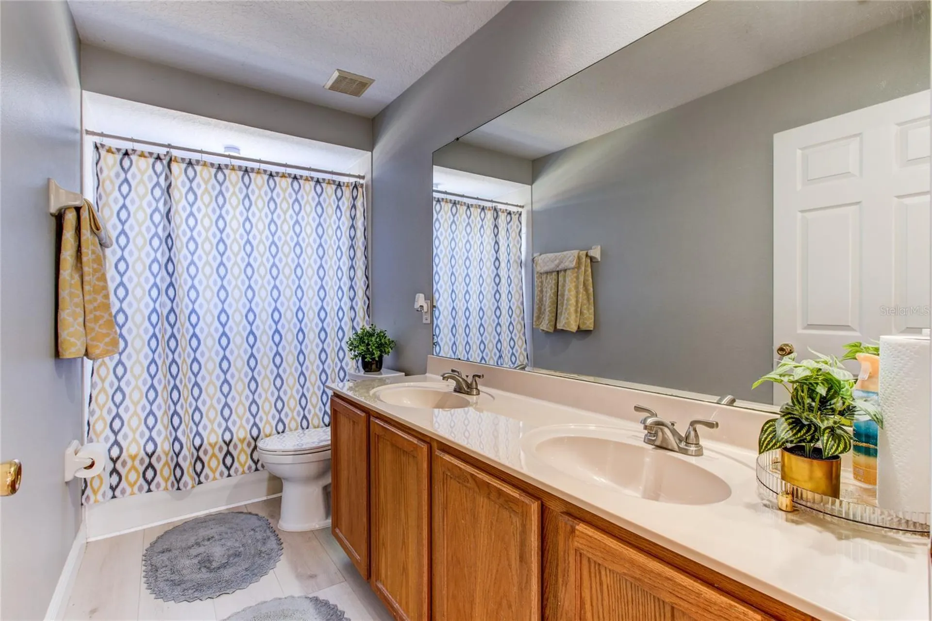 1551 Amaryllis Circle Orlando FL 32825