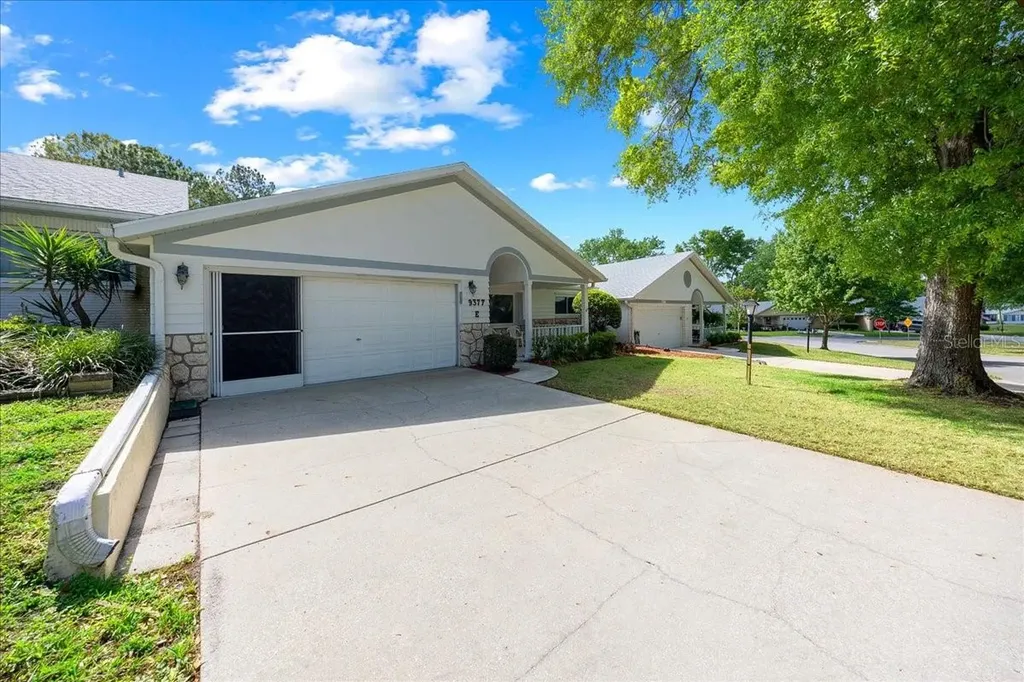 9377 SW 90th Court Ocala FL 34481