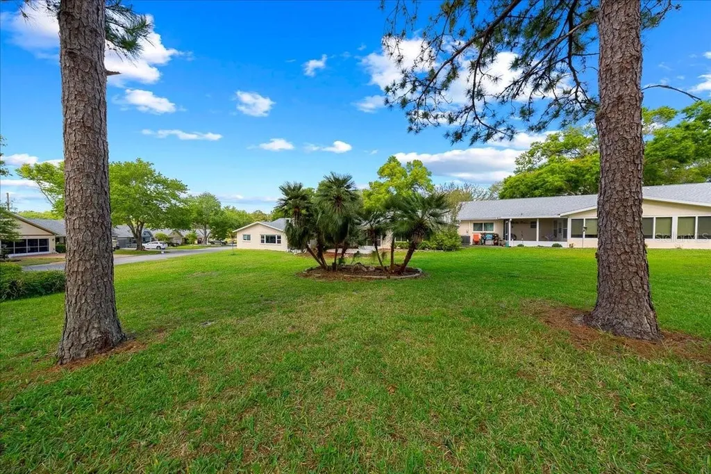9377 SW 90th Court Ocala FL 34481