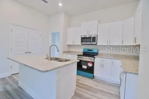 1791 N Roberts Trail Bell FL 32619