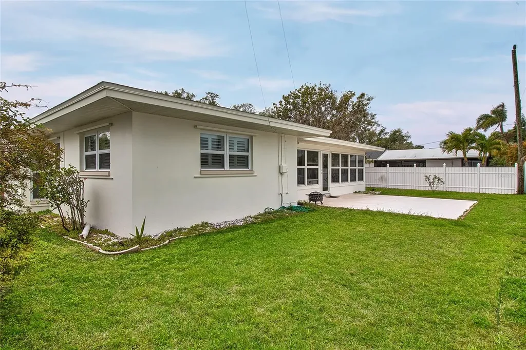4331 Harbor Hills Drive Largo FL 33770
