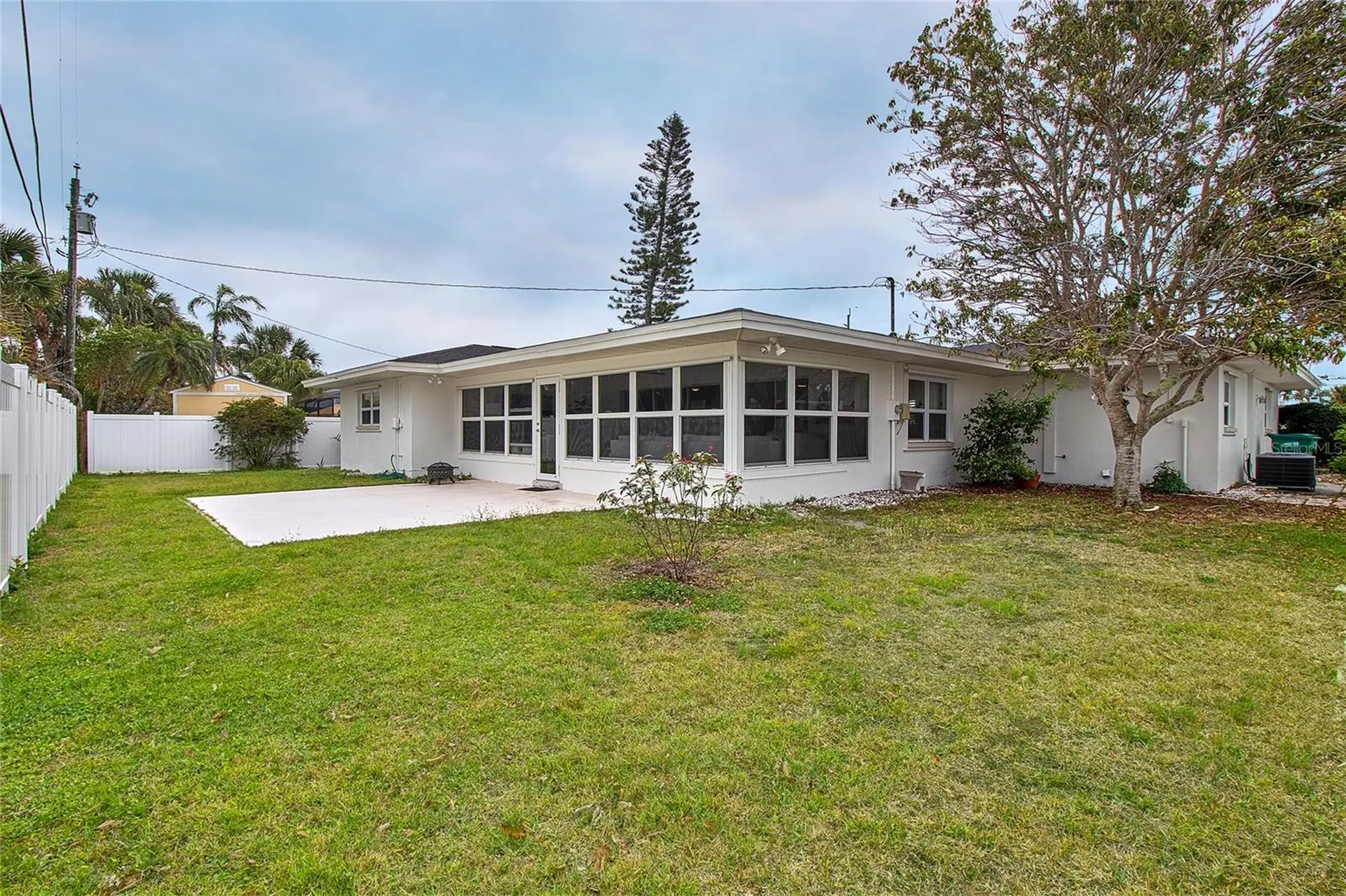4331 Harbor Hills Drive Largo FL 33770