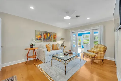1416 Lake Shore Drive Orlando FL 32803