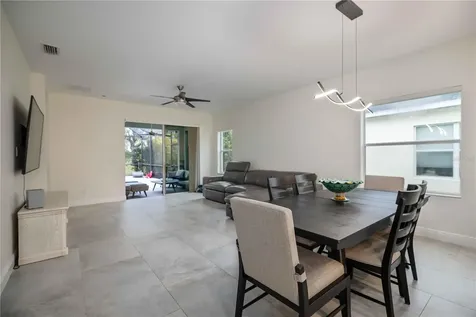 12146 Longview Lake Circle Bradenton FL 34211