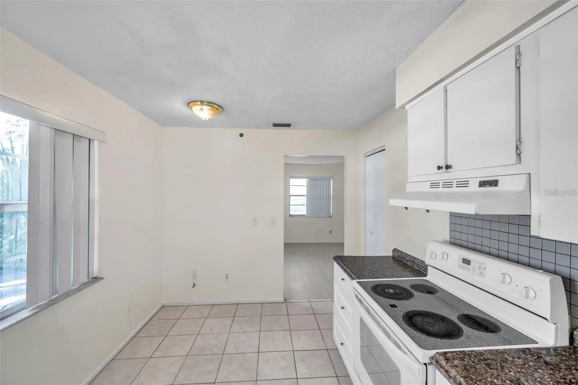 914 Lake Palms Drive Largo FL 33771