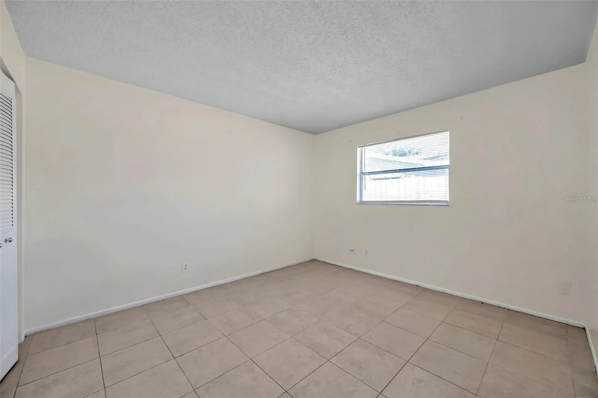914 Lake Palms Drive Largo FL 33771