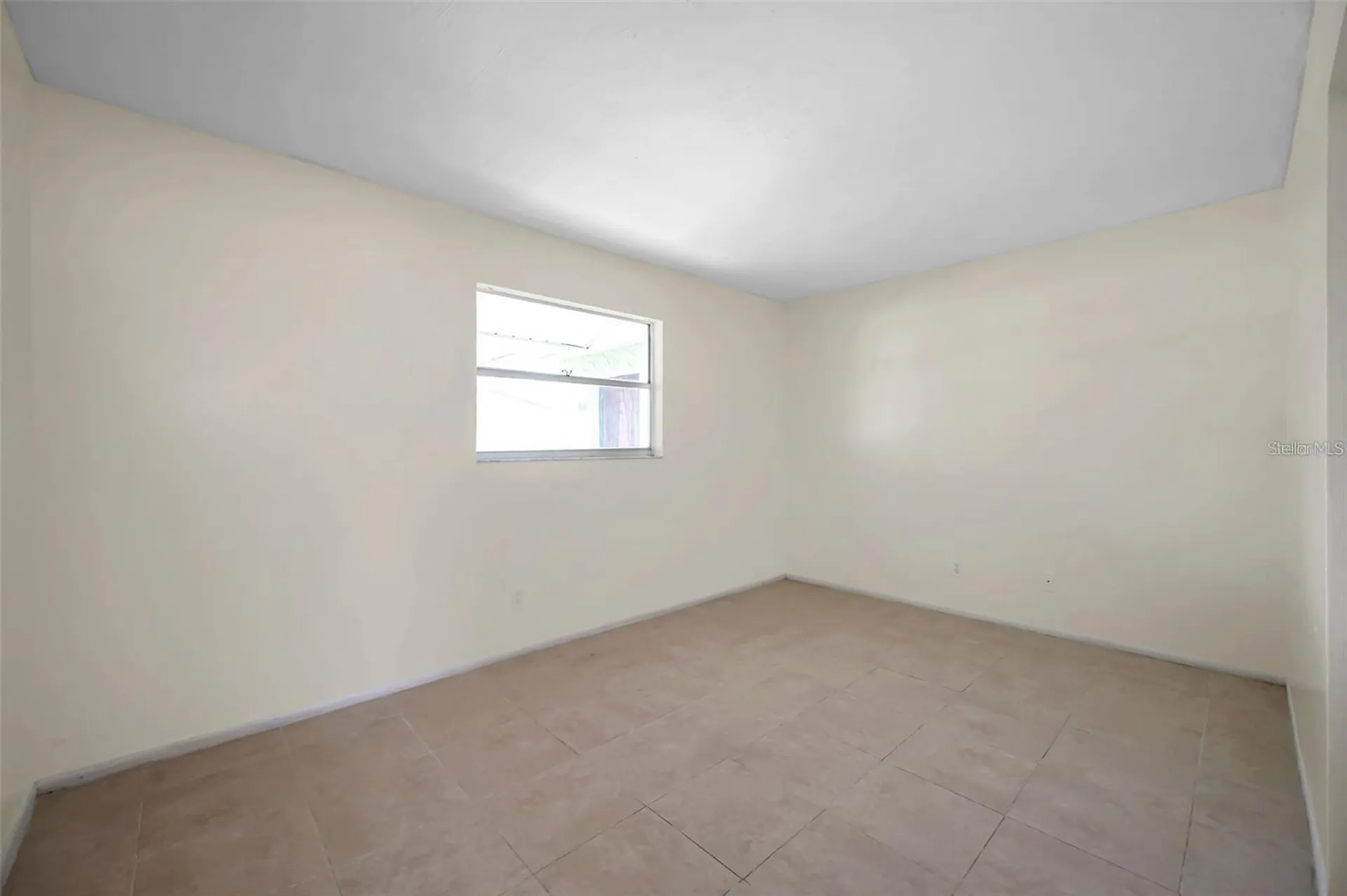 914 Lake Palms Drive Largo FL 33771
