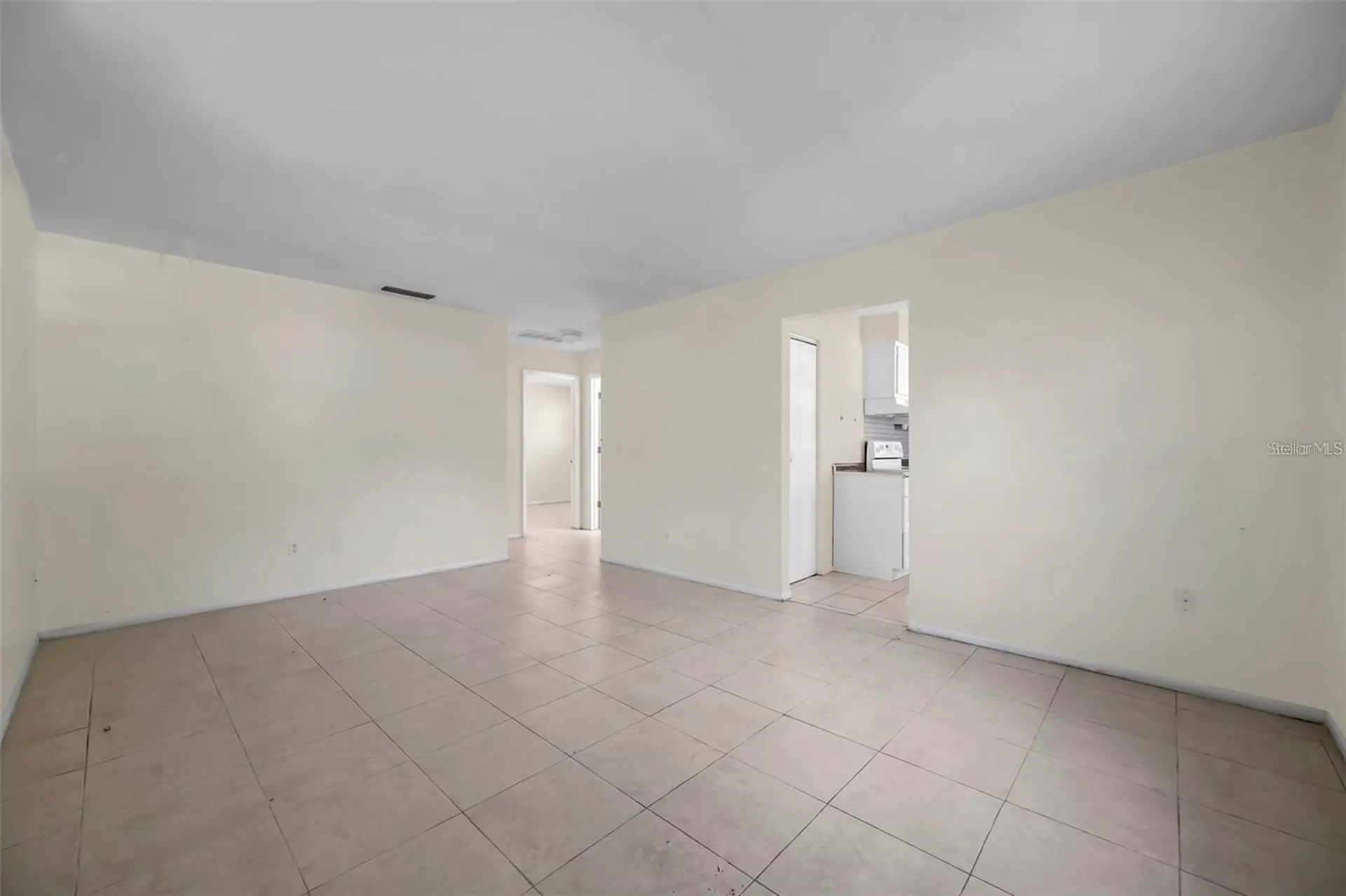 914 Lake Palms Drive Largo FL 33771