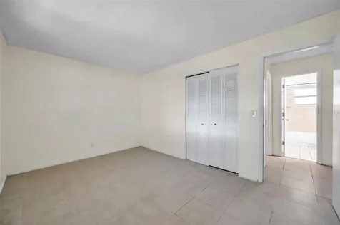 914 Lake Palms Drive Largo FL 33771