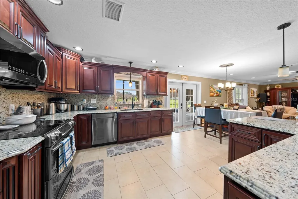 6107 Waterfield Way St Cloud FL 34771