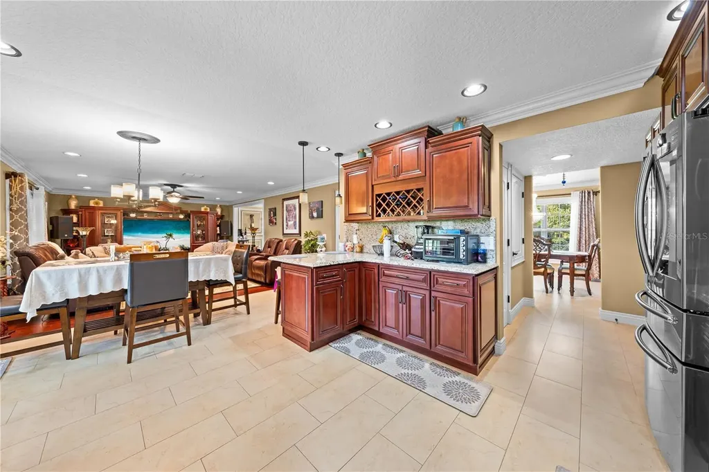 6107 Waterfield Way St Cloud FL 34771