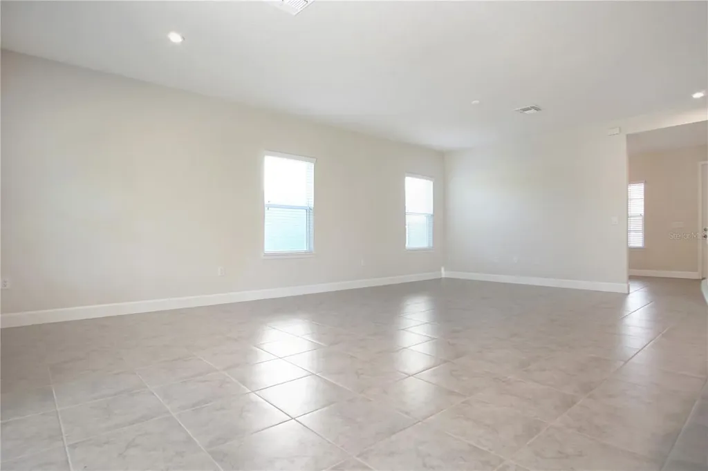 1419 Eucalyptus Way Davenport FL 33837