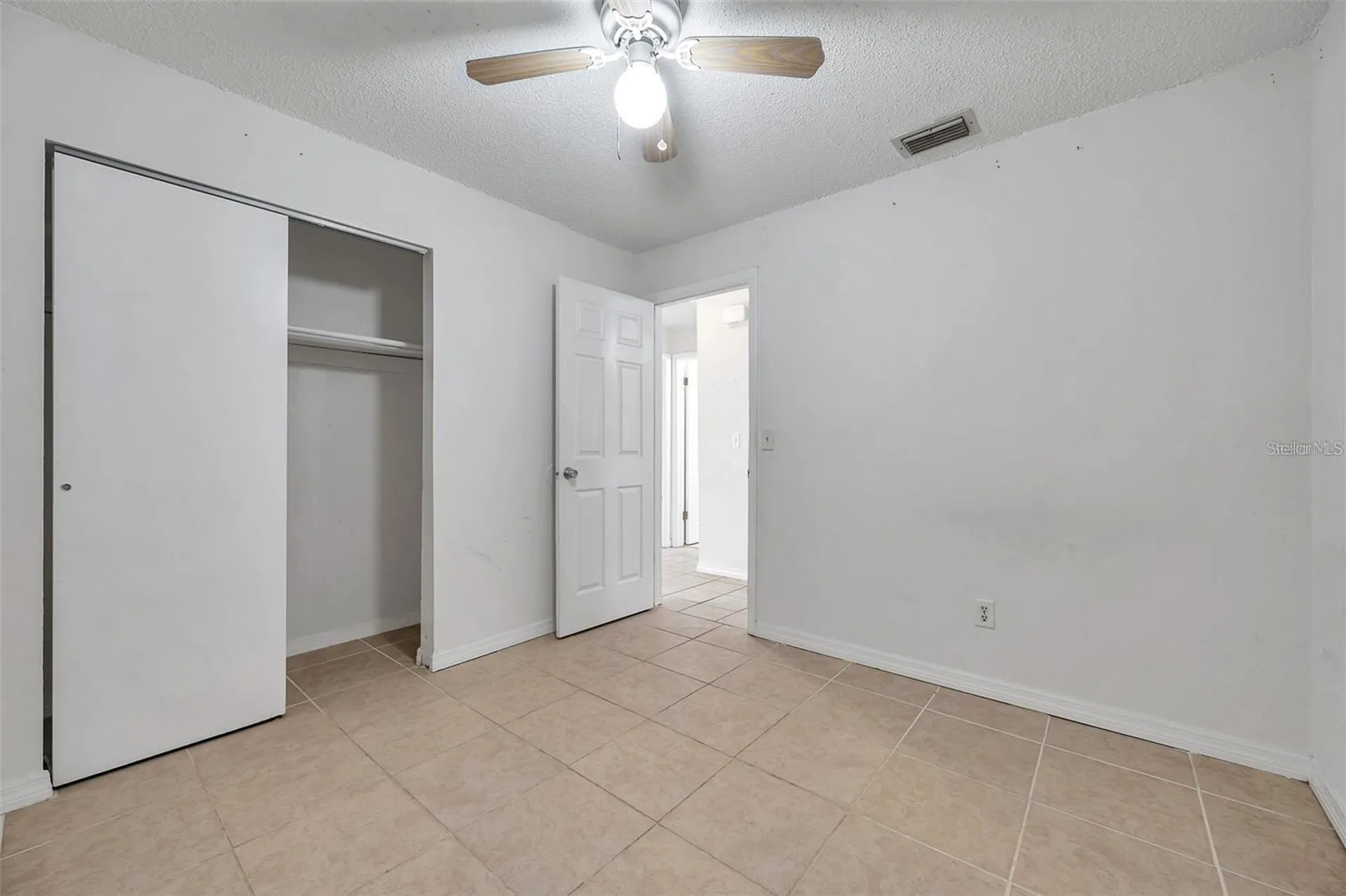 926 Lake Palms Drive Largo FL 33771