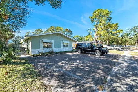 926 Lake Palms Drive Largo FL 33771
