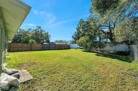 926 Lake Palms Drive Largo FL 33771