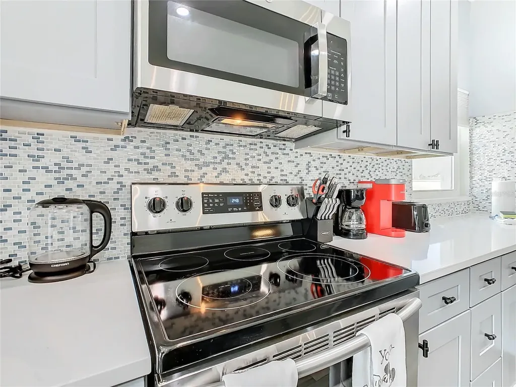 8050 King Palm Circle Kissimmee FL 34747