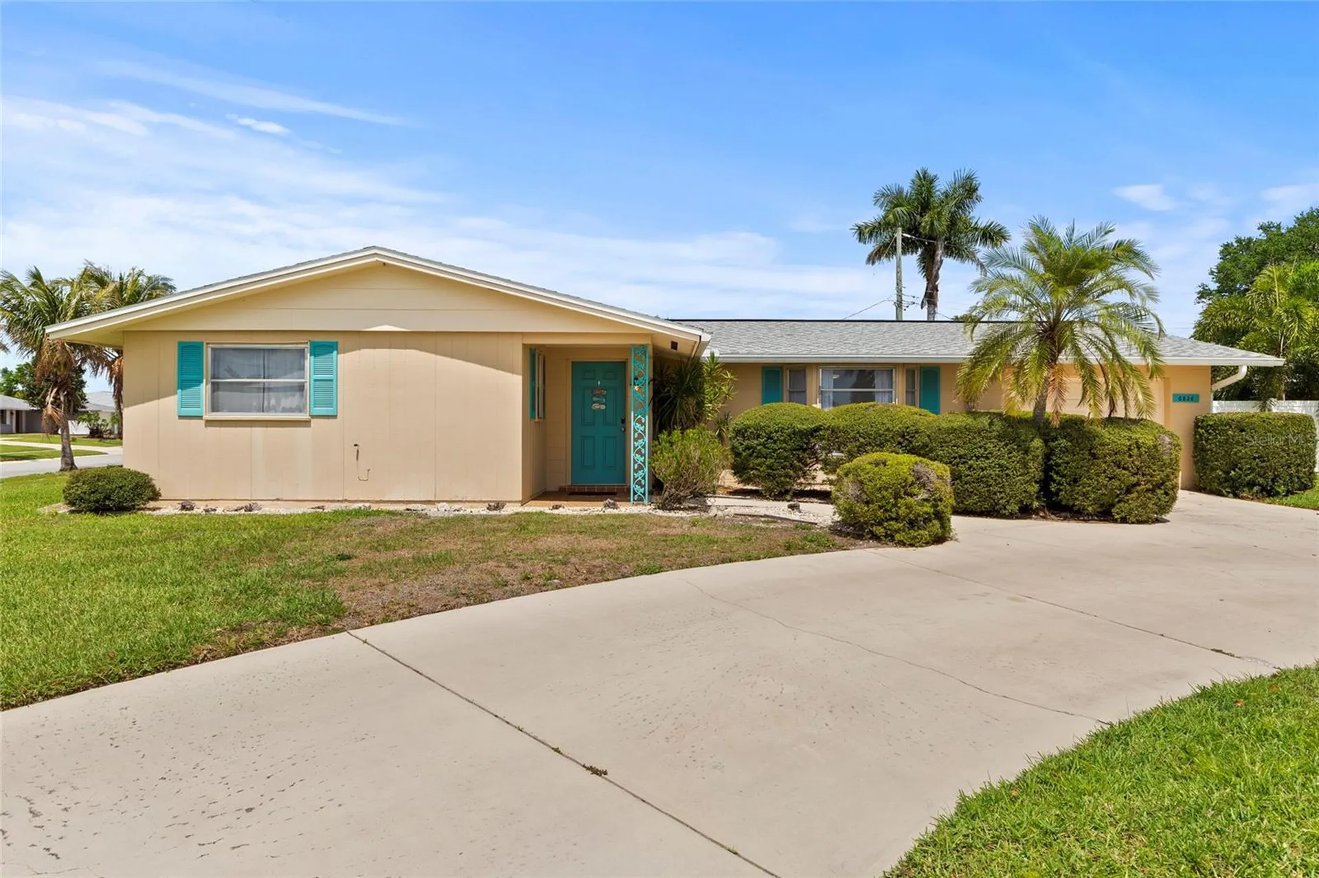 6836 Roxbury Drive Sarasota FL 34231
