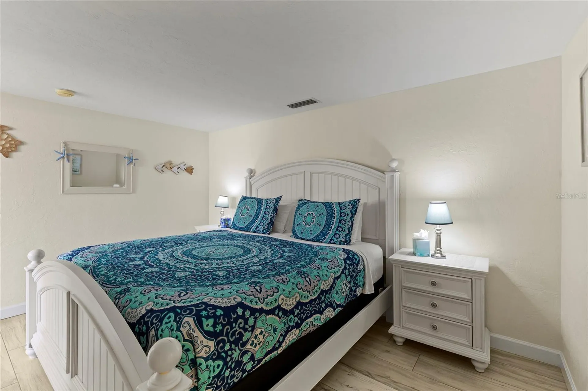 6836 Roxbury Drive Sarasota FL 34231