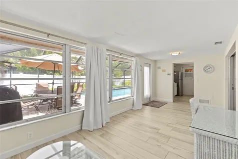 6836 Roxbury Drive Sarasota FL 34231
