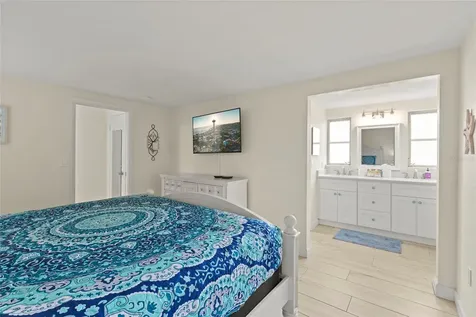 6836 Roxbury Drive Sarasota FL 34231