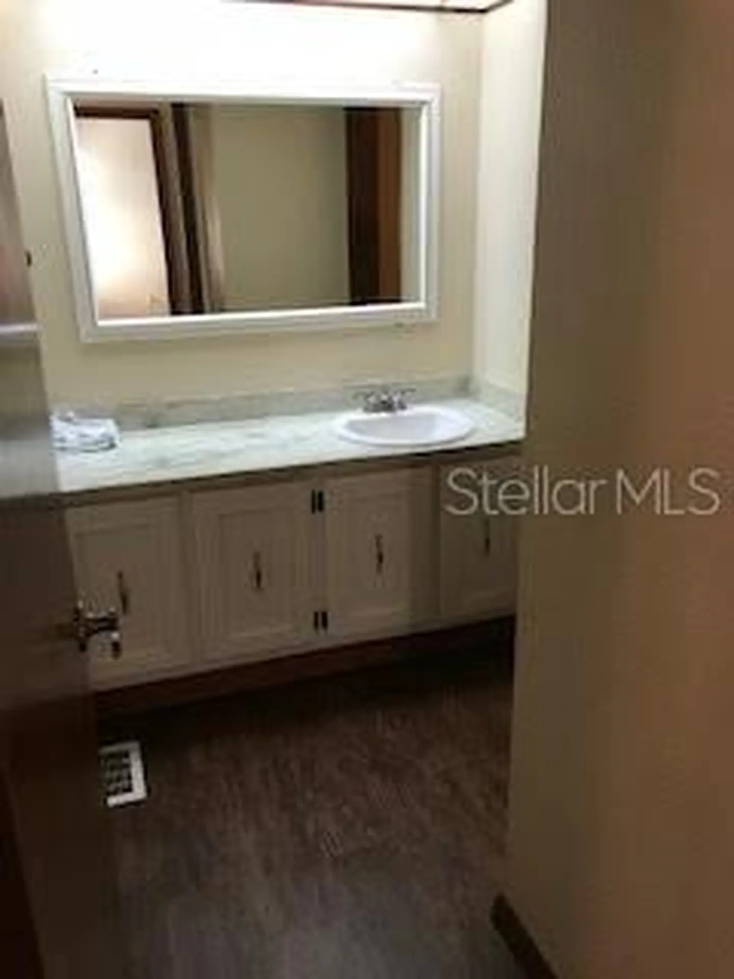 431 W Rich Avenue Deland FL 32720