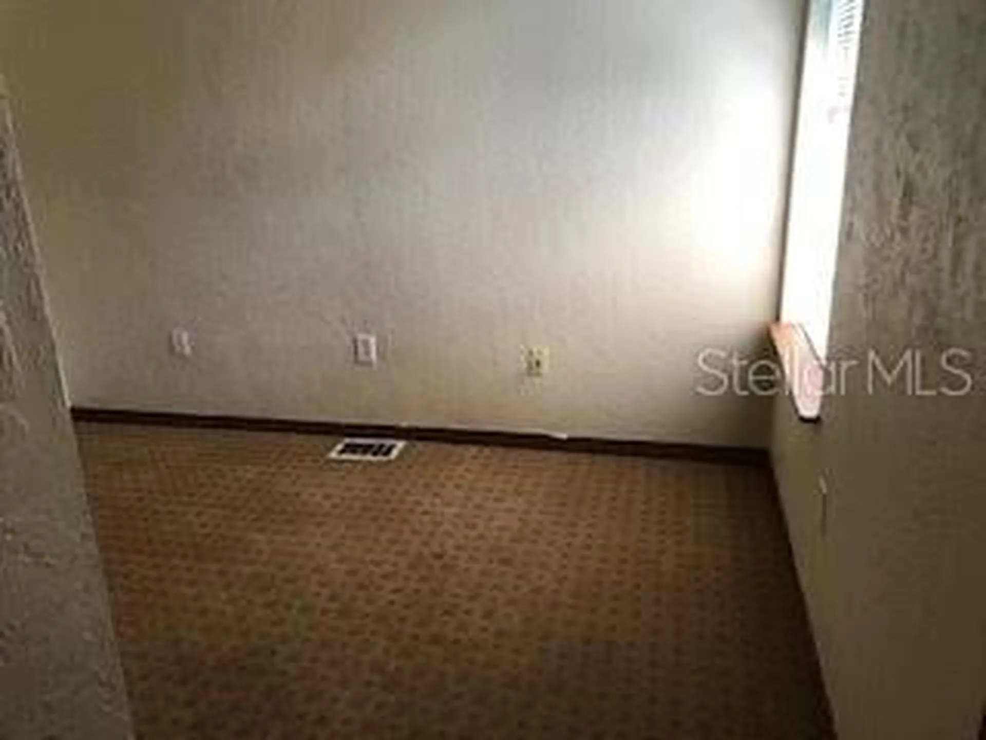 431 W Rich Avenue Deland FL 32720
