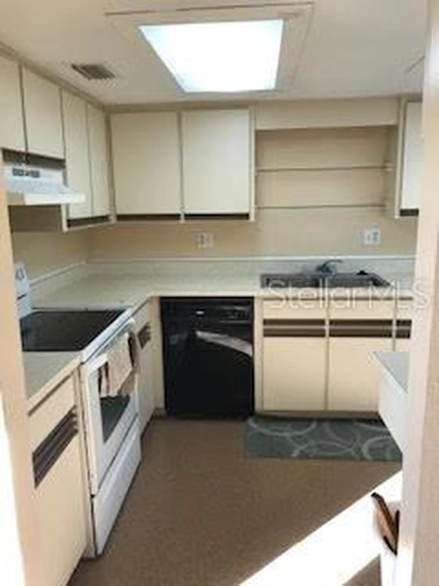 431 W Rich Avenue Deland FL 32720