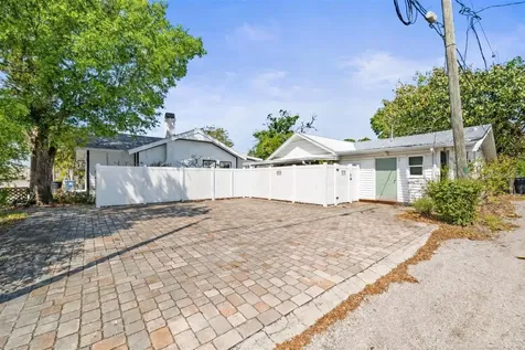 1619 7th Avenue N St Petersburg FL 33713