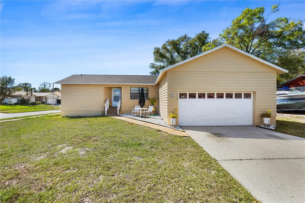 1136 Forbes Trace Tarpon Springs FL 34689