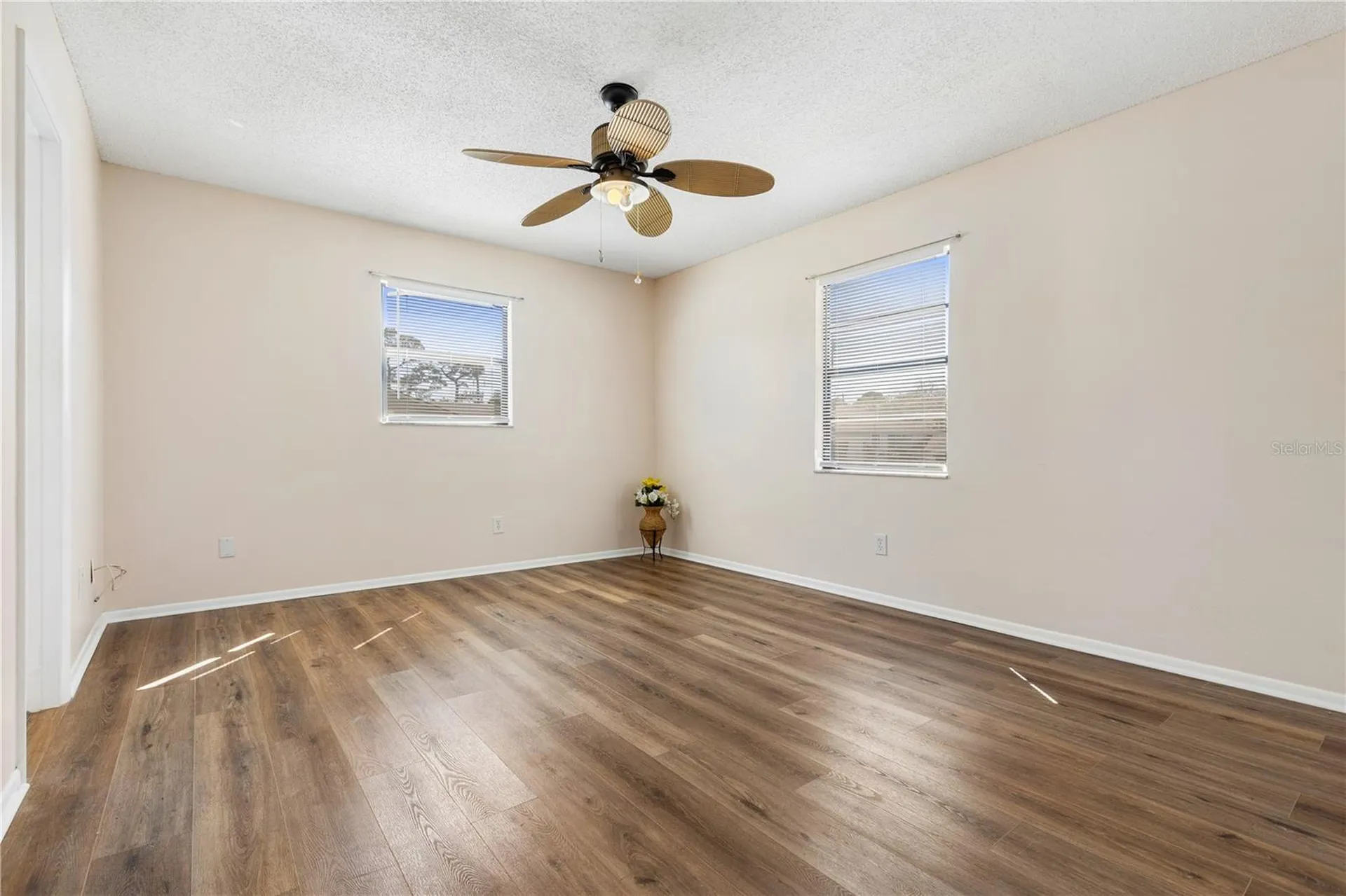 1136 Forbes Trace Tarpon Springs FL 34689