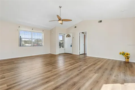 1136 Forbes Trace Tarpon Springs FL 34689