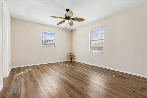 1136 Forbes Trace Tarpon Springs FL 34689
