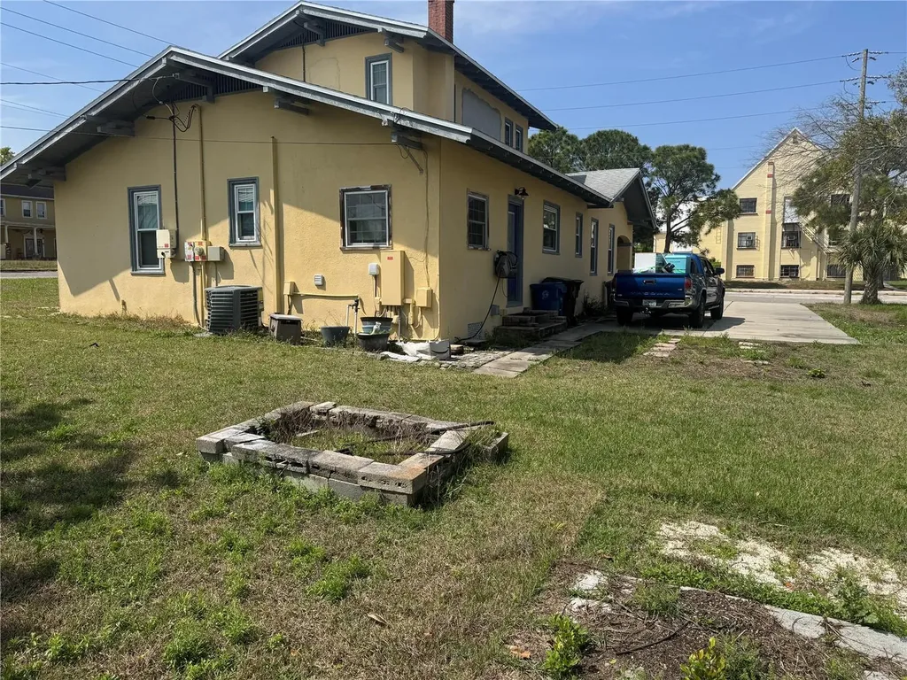 131 S 2nd Street Haines City FL 33844