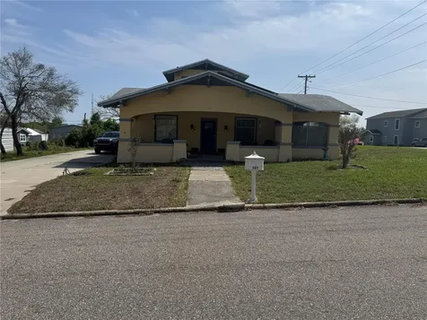131 S 2nd Street Haines City FL 33844