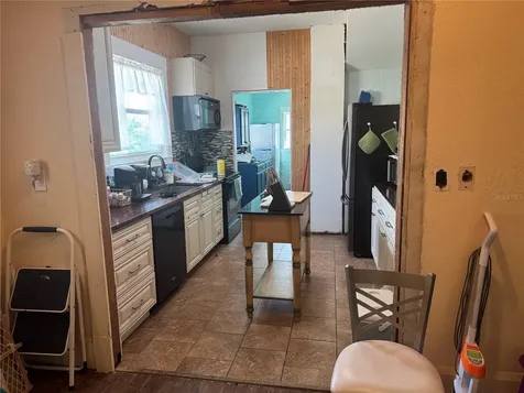 131 S 2nd Street Haines City FL 33844