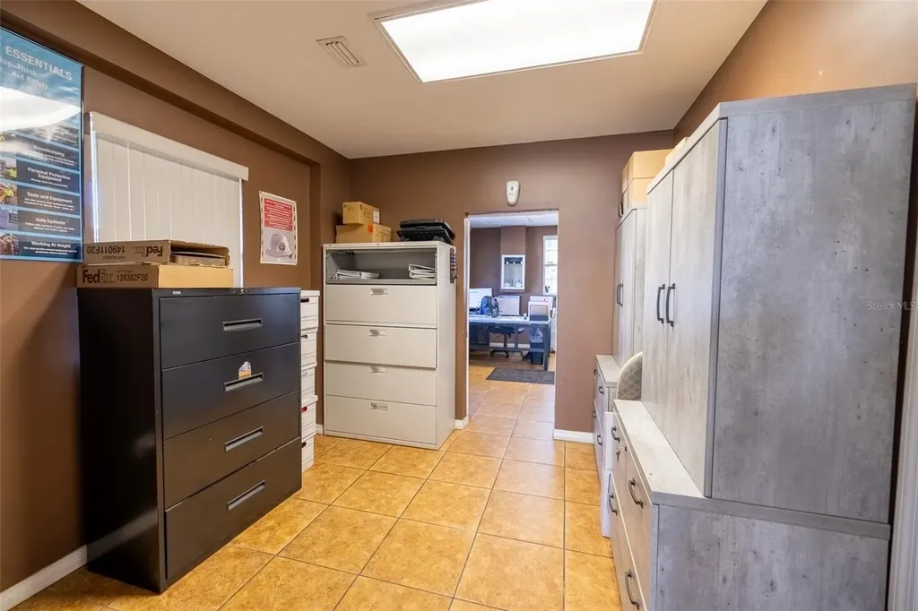 11134 S 41 Highway Gibsonton FL 33534