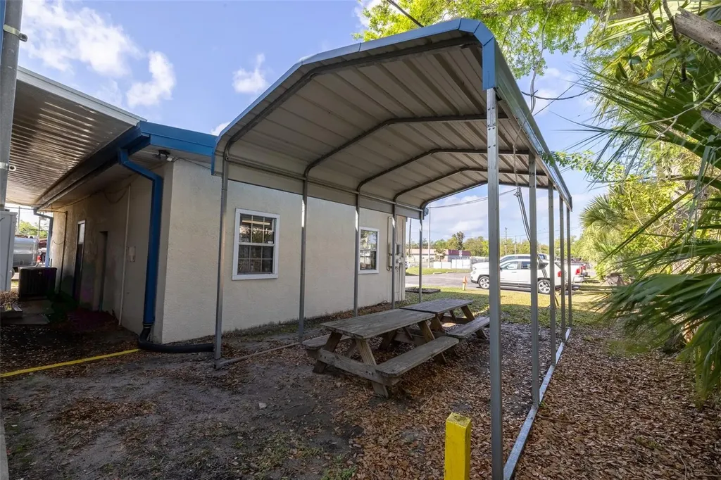11134 S 41 Highway Gibsonton FL 33534
