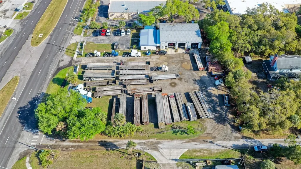 11134 S 41 Highway Gibsonton FL 33534
