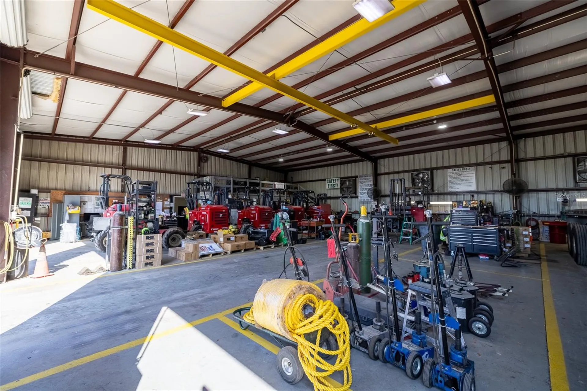 11134 S 41 Highway Gibsonton FL 33534